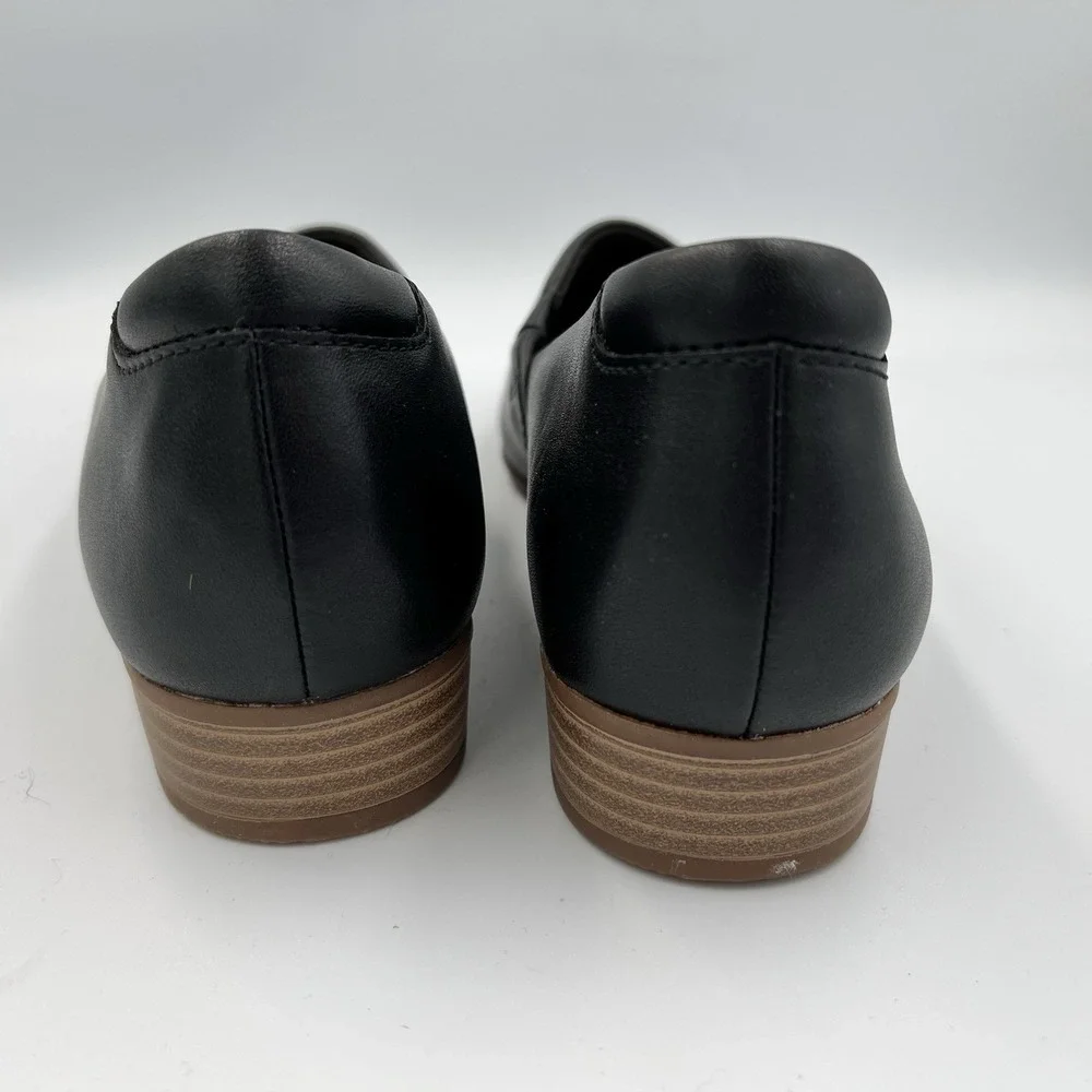 NEW! Clarks‎ Women's Juliet Palm Black Leather Loafer Women's Sz 9M Slip On